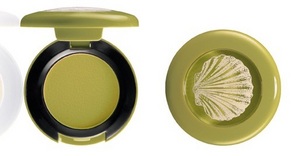 Mactothebeach-eyeshadow