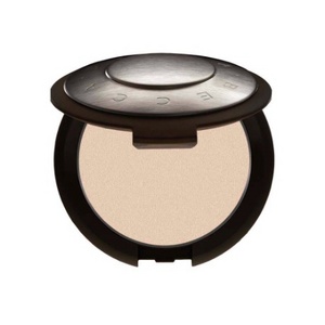 Becca mineral powder foundation