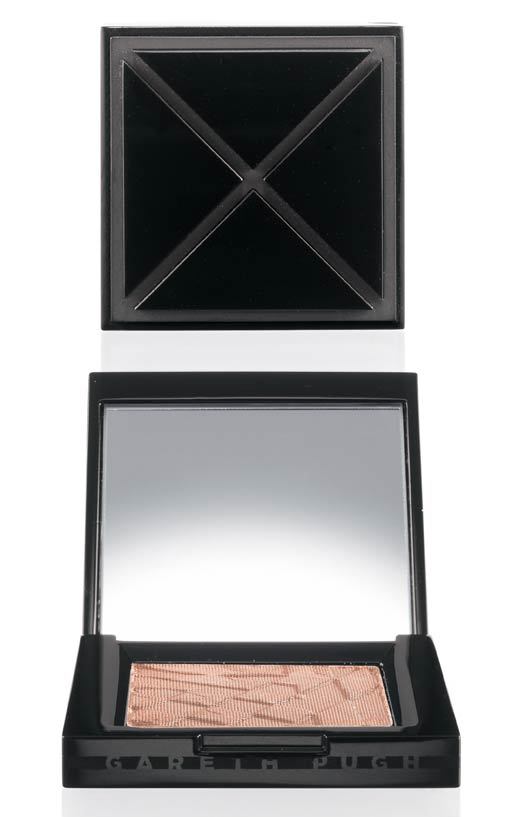 MAC Garet Pugh Powder Blush