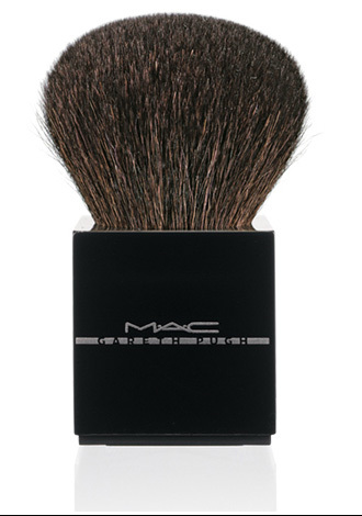 MAC Buffer Brush