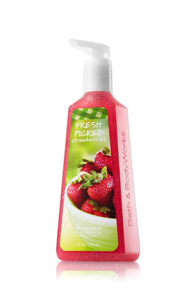 Bath & Body Works Fresh Picked Strawberries Anti-Bacterial Deep Cleansing Hand Soap