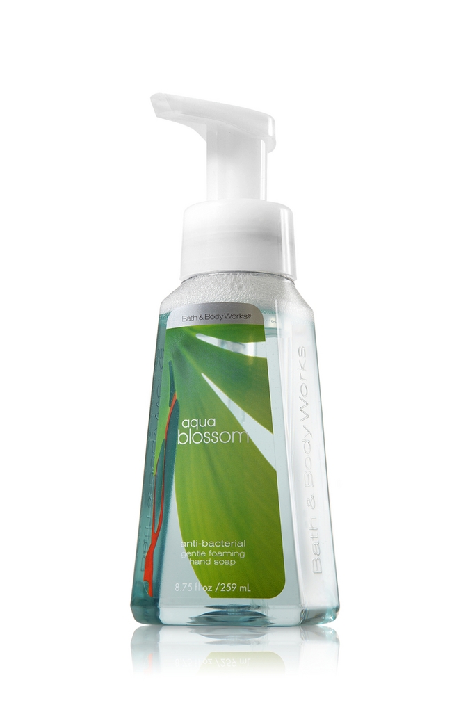 Bath & Body Works Aqua Blossom Anti-Bacterial Gentle Foaming Hand Soap