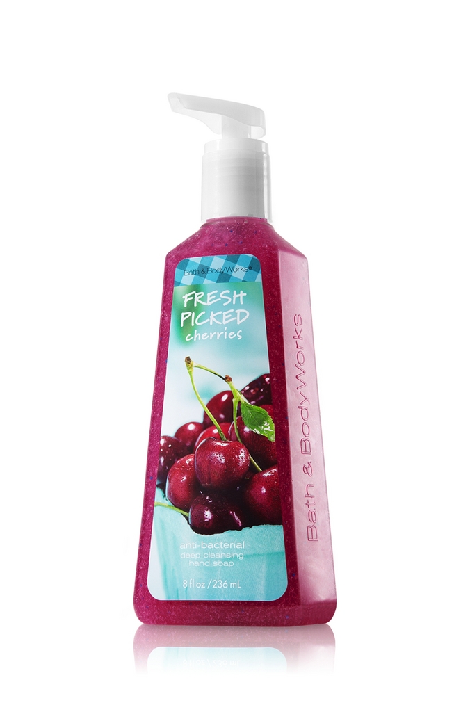 Bath & Body Works Fresh Picked Cherries Anti-Bacterial Deep Cleansing Hand Soap