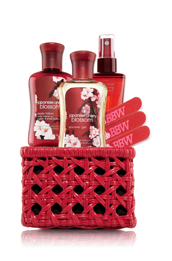 Bath & Body Works Japanese Cherry Blossom Signature Collection Mini Gift Basket