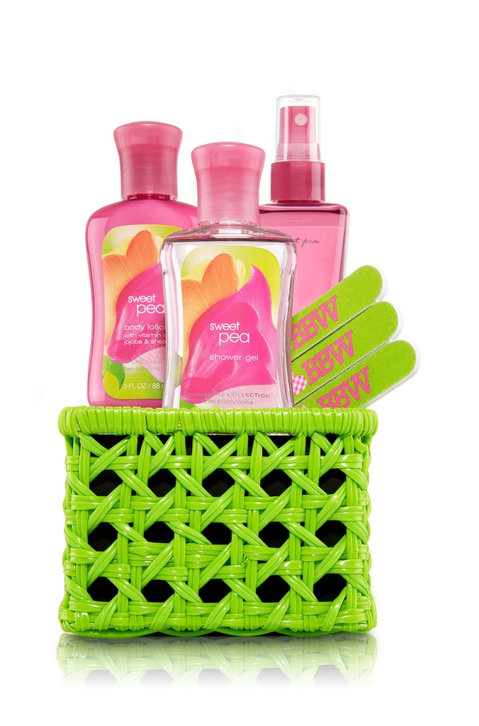 Bath & Body Works Sweet Pea® Signature Collection Mini Gift Basket