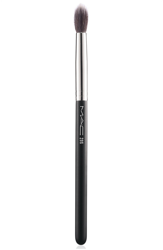 MAC 286 Duofibre tapered brush Tools BeautyAlmanac