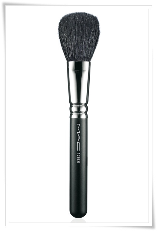 MAC Cook MAC Brushes Powder/Blush