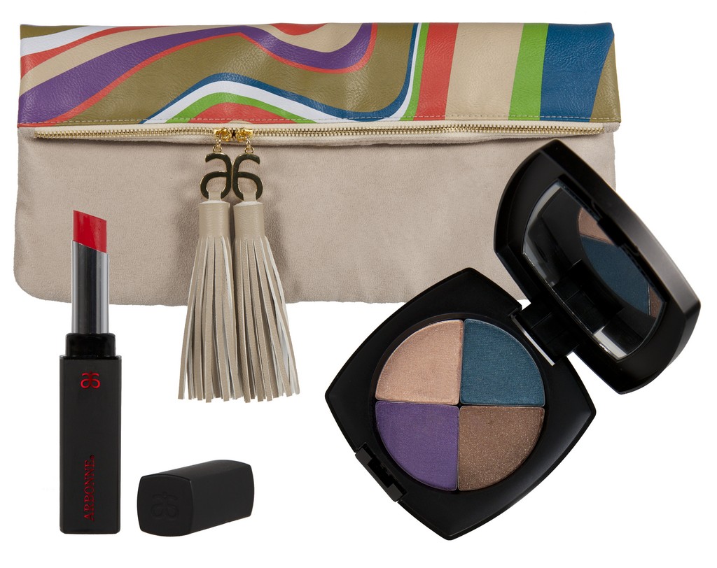 Arbonne Treasure Of The Rainforest Cosmetic Set