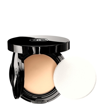 Chanel VITALUMIÈRE AQUA FRESH AND HYDRATING CREAM COMPACT MAKEUP SPF 15