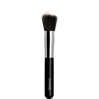 Chanel PINCEAU FOND DE TEINT ESTOMPE BLENDING FOUNDATION BRUSH #7