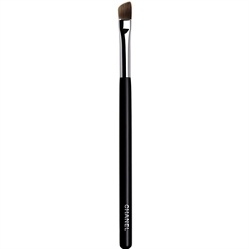 Chanel PINCEAU PAUPIÈRES BISEAUTÉ ANGLED EYESHADOW BRUSH #27
