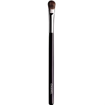 Chanel GRAND PINCEAU PAUPIÈRES DOUCEUR LARGE EYESHADOW BRUSH #25
