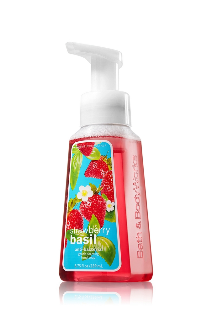 Bath & Body Works Strawberry Basil Anti-Bacterial Gentle Foaming Hand Soap