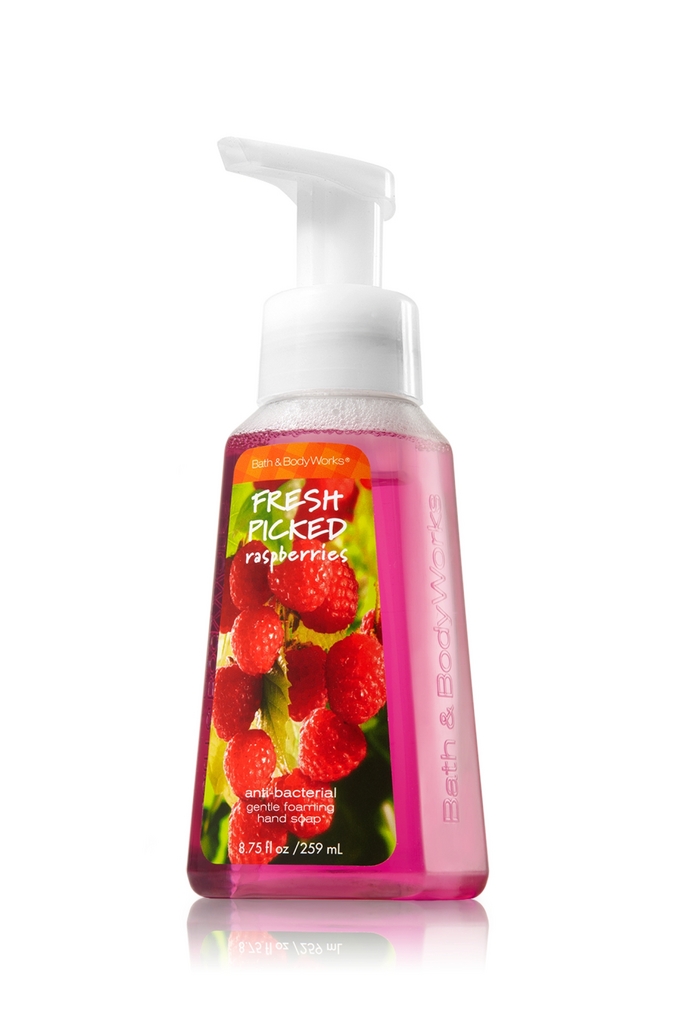 Bath & Body Works Fresh Picked Raspberries Anti-Bacterial Gentle Foaming Hand Soap