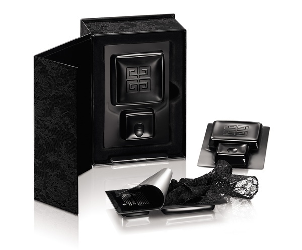Givenchy Le Soin Noir Lace Mask