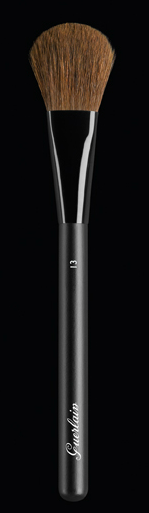 Guerlain No 13 small soft rounded brush
