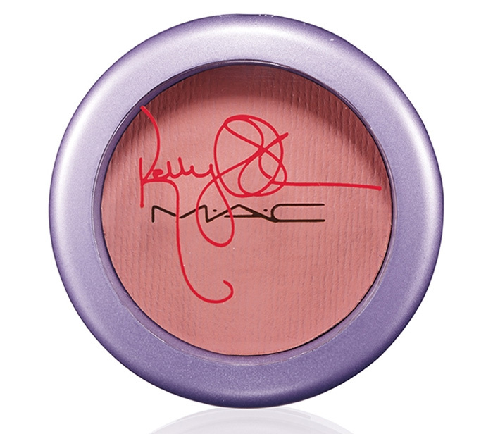 MAC Kelly Osbourne Powder Blush in Cheeky Bugger