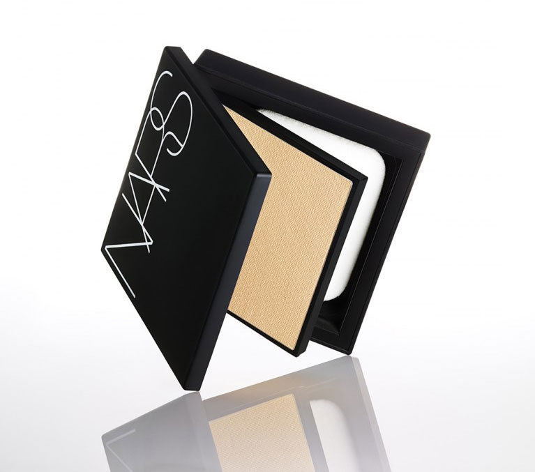 NARS All Day Luminous Powder Foundation Broad Spectrum SPF 24