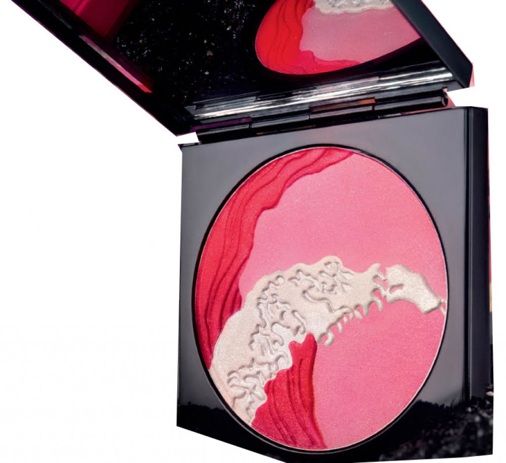 MAC Min Liu Pearl Matte Face Powder in First Waves