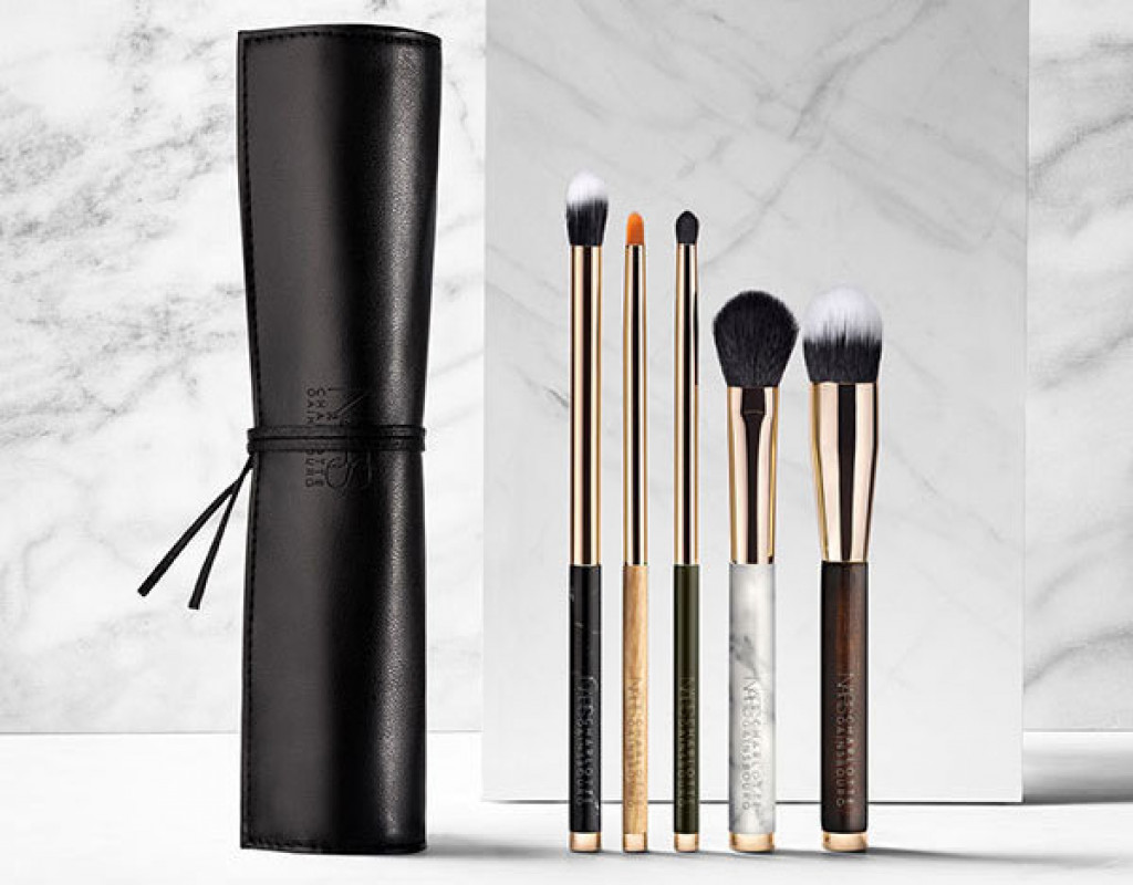 NARS Charlotte Gainsbourg Au Poil Brush Roll