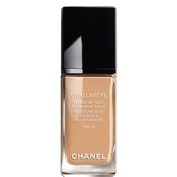 Chanel VITALUMIÈRE Moisture-Rich Radiance Fluid Makeup