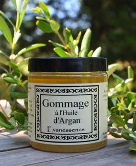 Belesso en Provence Argan Oil Salt Scrub