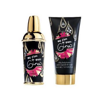 benefit my place or yours Gina exclusive Crescent Row set
