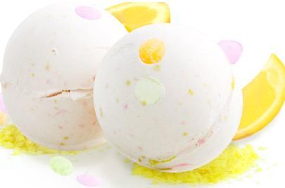 Lush DRAGON'S EGG BATH BOMB