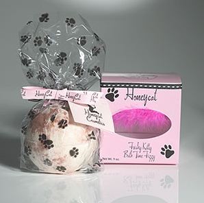 Honeycat Cosmetics Frisky Kitty Bath Time Fizzy