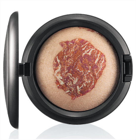 MAC Semi-Precious Mineralize Skinfinish