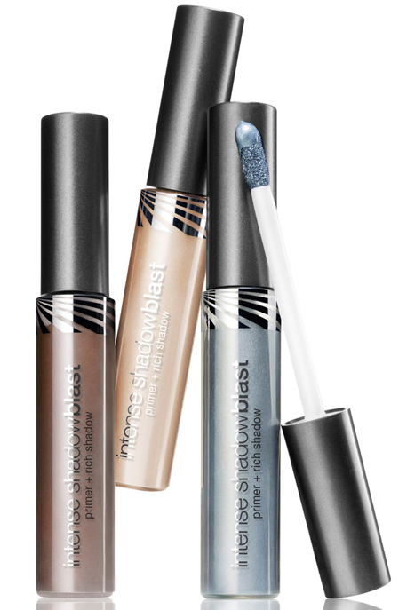 COVERGIRL Intense ShadowBlast Eye Color