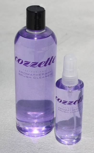 Cozzette Aromatherapy Brush Cleanser