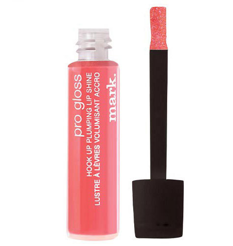 Avon mark. Plumping Lip Gloss