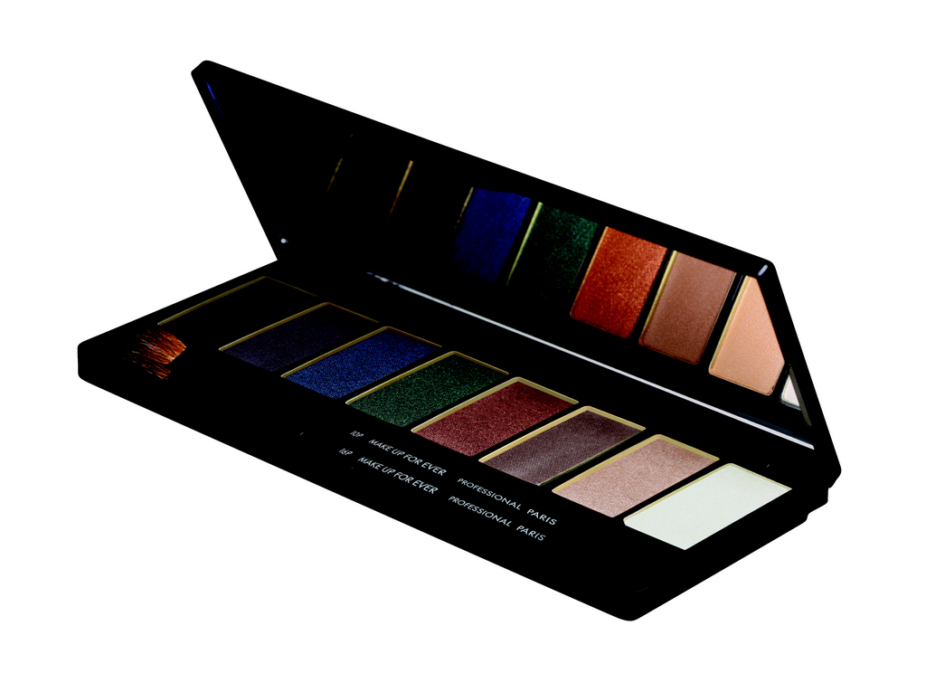 Make Up For Ever Smoky Eyehsadow Palette