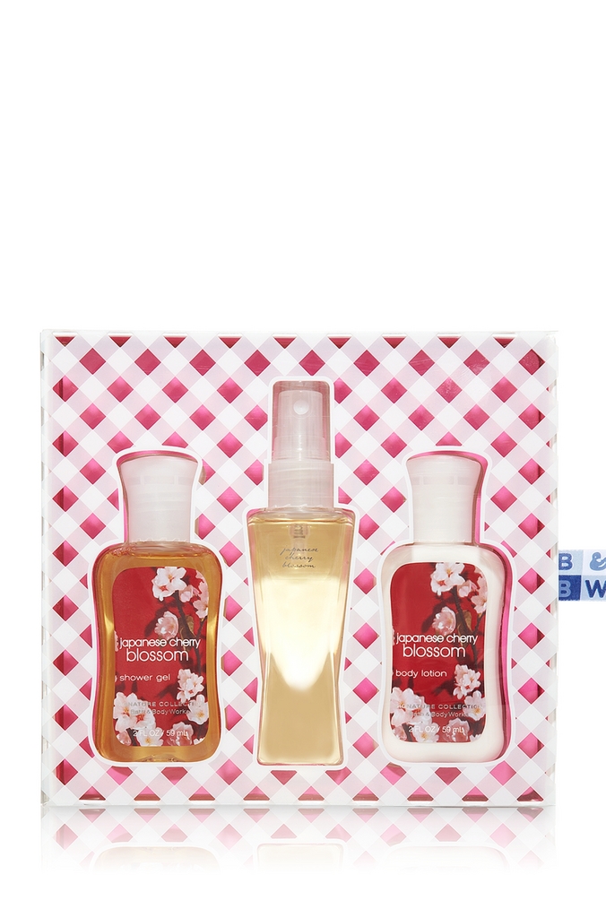 Bath & Body Works Japanese Cherry Blossom Signature Collection Mini Ritual Gift Set