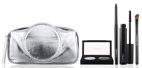 MAC Ice Parade Silver Iced Delights Eye Bag