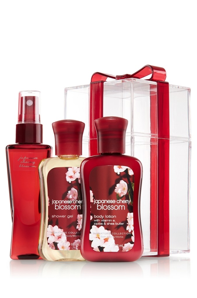 Bath & Body Works Japanese Cherry Blossom Signature Collection Mini Bow