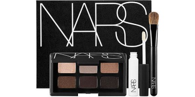 NARS And God Created The Woman Makeup Set