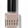 Bobbi Brown Nail Polish in Roza
