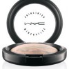 MAC Hayley Williams Mineralize Skinfinish in Lightscapade