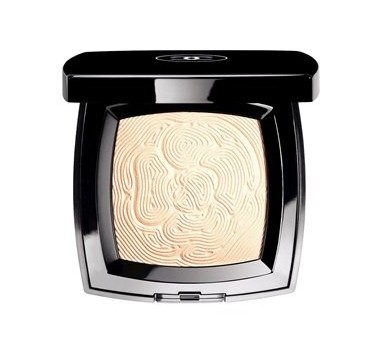 Chanel Illuminating Powder in Jardin de Camelias
