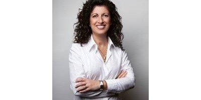 Introducing OUIDAD - A Curl's Best Friend