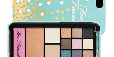 Too Faced Jingle All The Way Pop-Out Makeup Palette & Phone Case