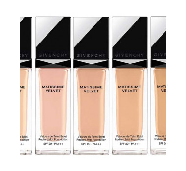 Givenchy Matissime Velvet Foundation
