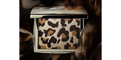 Introducing MITZAH - A Unique Eyeshadow Palette from Dior