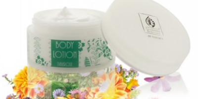 Giardino Benessere Tuberose Overdose! Body Scrub and Lotion