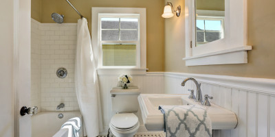 Seven Sumptuous Shower Scents