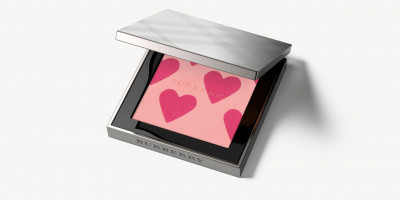 Burberry Cosmetics First Love Palette for Valentine's Day 2017
