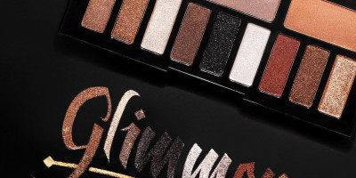 Kat Von D Shade + Light Glimmer Eye Palette