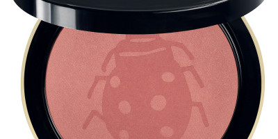 Gucci Sheer Blushing Powder Ladybug Edition